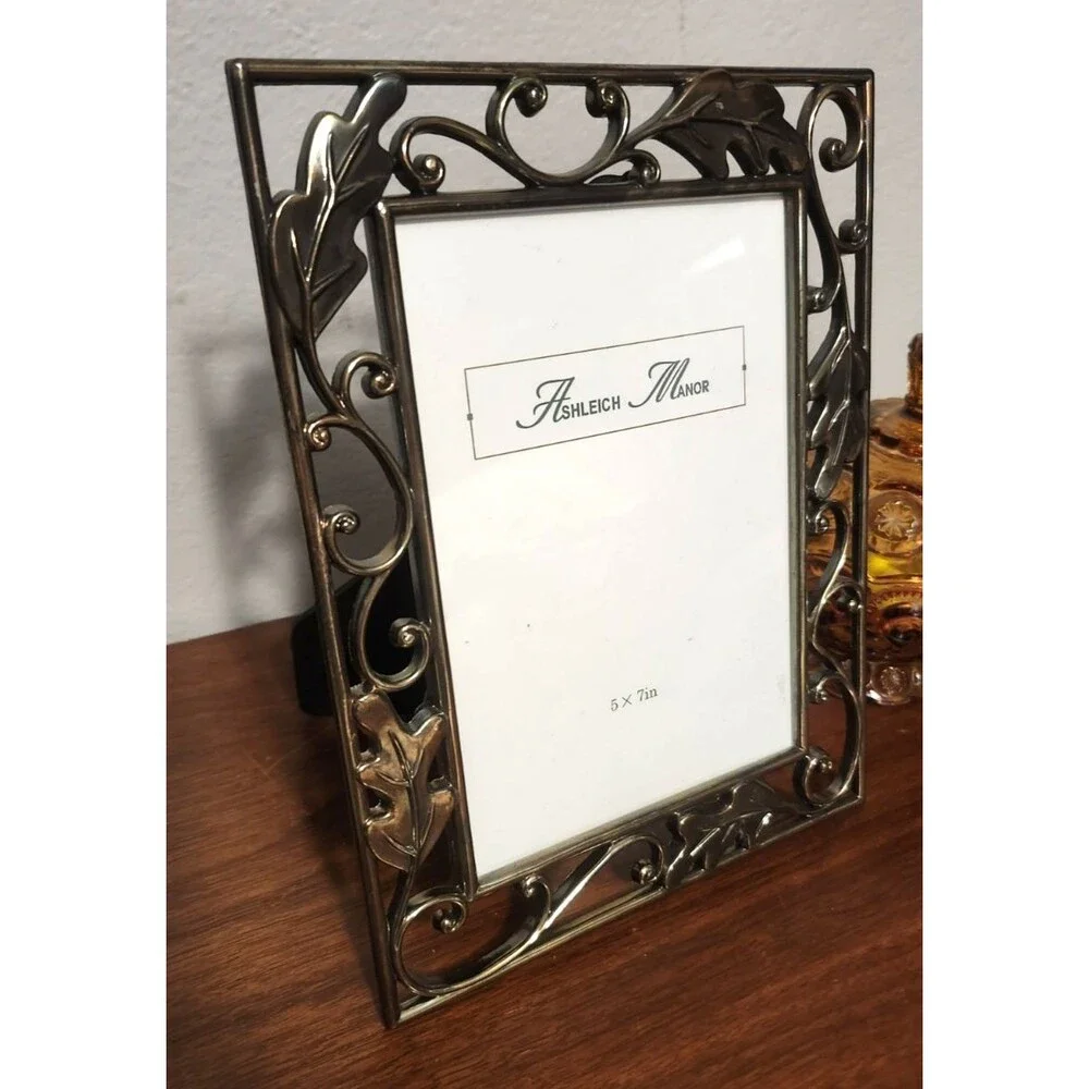 ASHLEIGH MANOR Photo Picture Frame 5